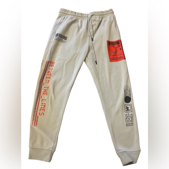 Sweatpants - Picture 1 of 3